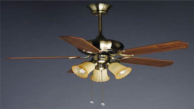 如何选择吊扇灯,家用吊扇灯的优点和缺点