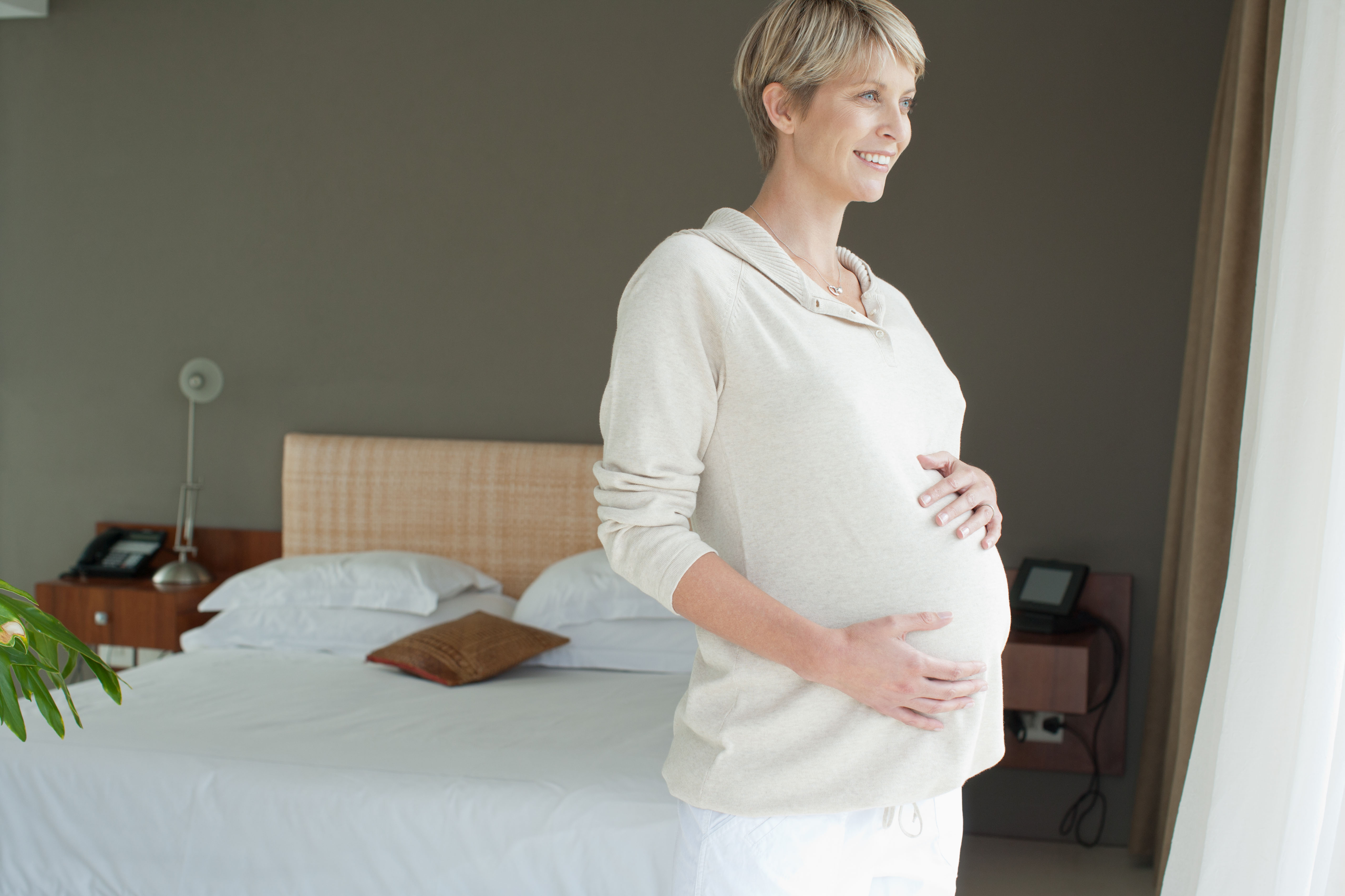 孕晚期宝宝入盆需要注意什么,进入待产期如何自查胎儿是否入盆