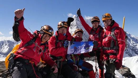 那些与登山八竿子都打不着的企业品牌，为何要为登山慷慨解囊？