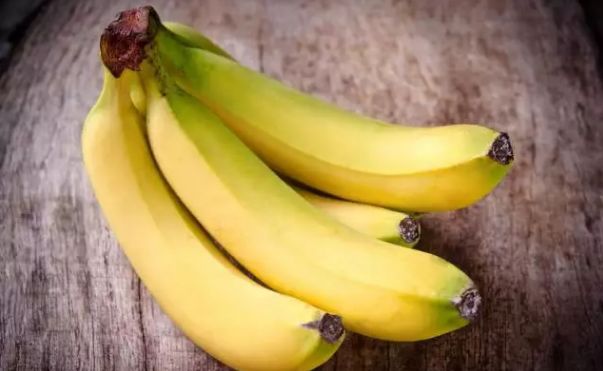 劝用降压药的朋友，饭后来一根香蕉