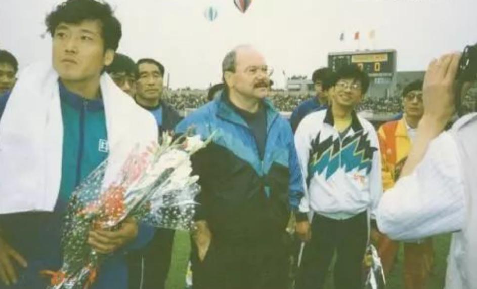 中国足球的坎坷之路,中国足球背后的心酸