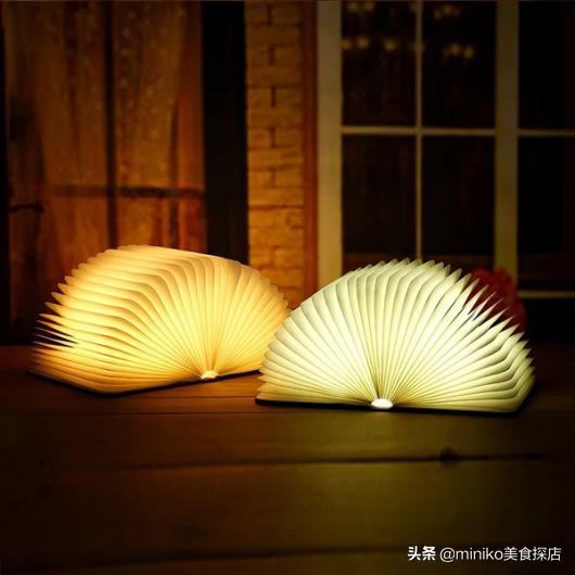 言几又成都IFS店三周年“光影书景”重塑未来空间