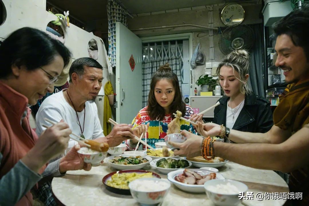 TVB又讲现实问题，“再等下去，等到另一半停经，都买不了楼”