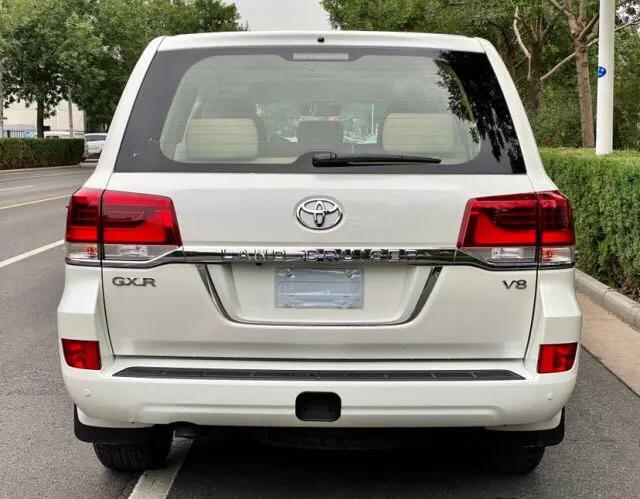 陆巡4600和5700有哪些优缺点,2019款陆巡中东版4600价格表