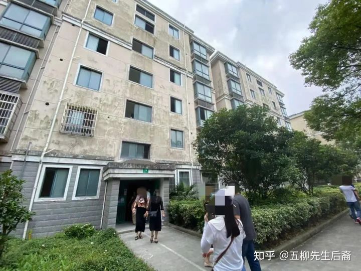 100万在上海买什么房子,上海100万以下的二手房子