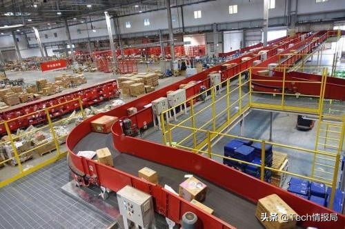 又一快递巨头迎危急时刻，投诉率高居第一，业务量也大幅下降