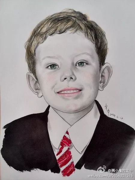 比起打印画，美院毕业的他，笔下这种彩铅水彩画才好看哭了~