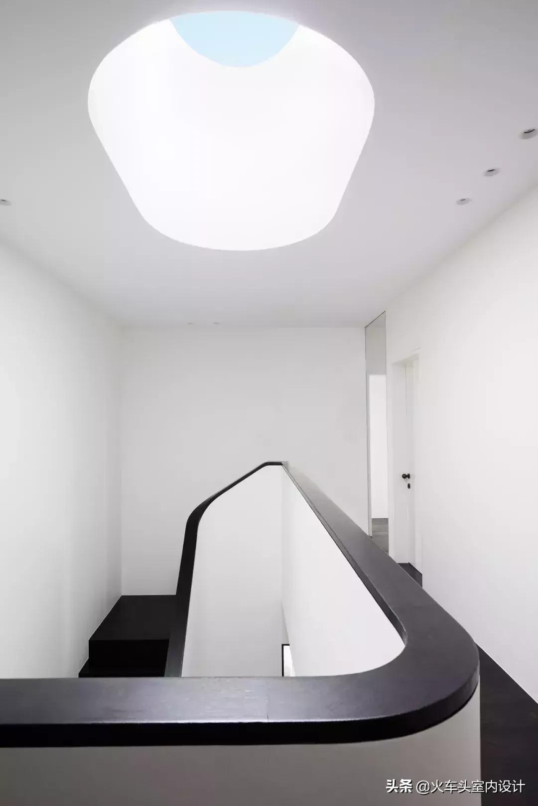 如何利用光线展现空间感 (室内光线最佳设计)