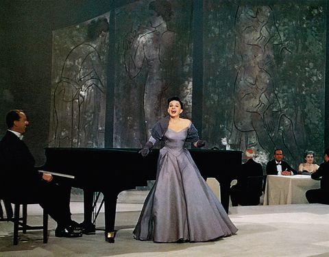 女神卡卡最新视频,女神卡卡视频完整