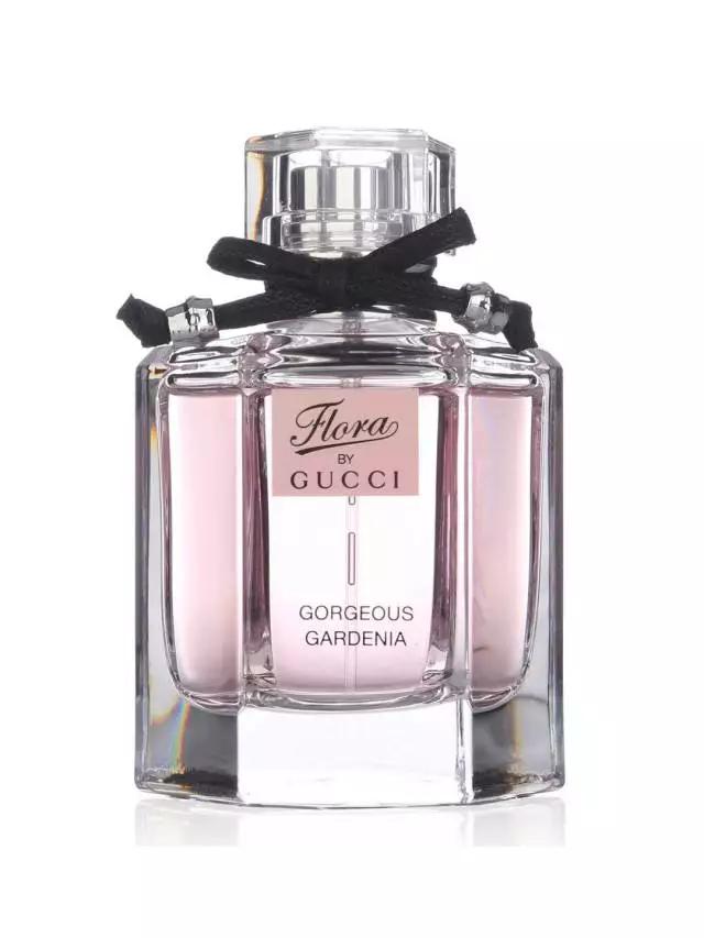 适合20岁女生的巴宝莉香水有哪些 (香奈儿邂逅香水哪个适合20岁女生)