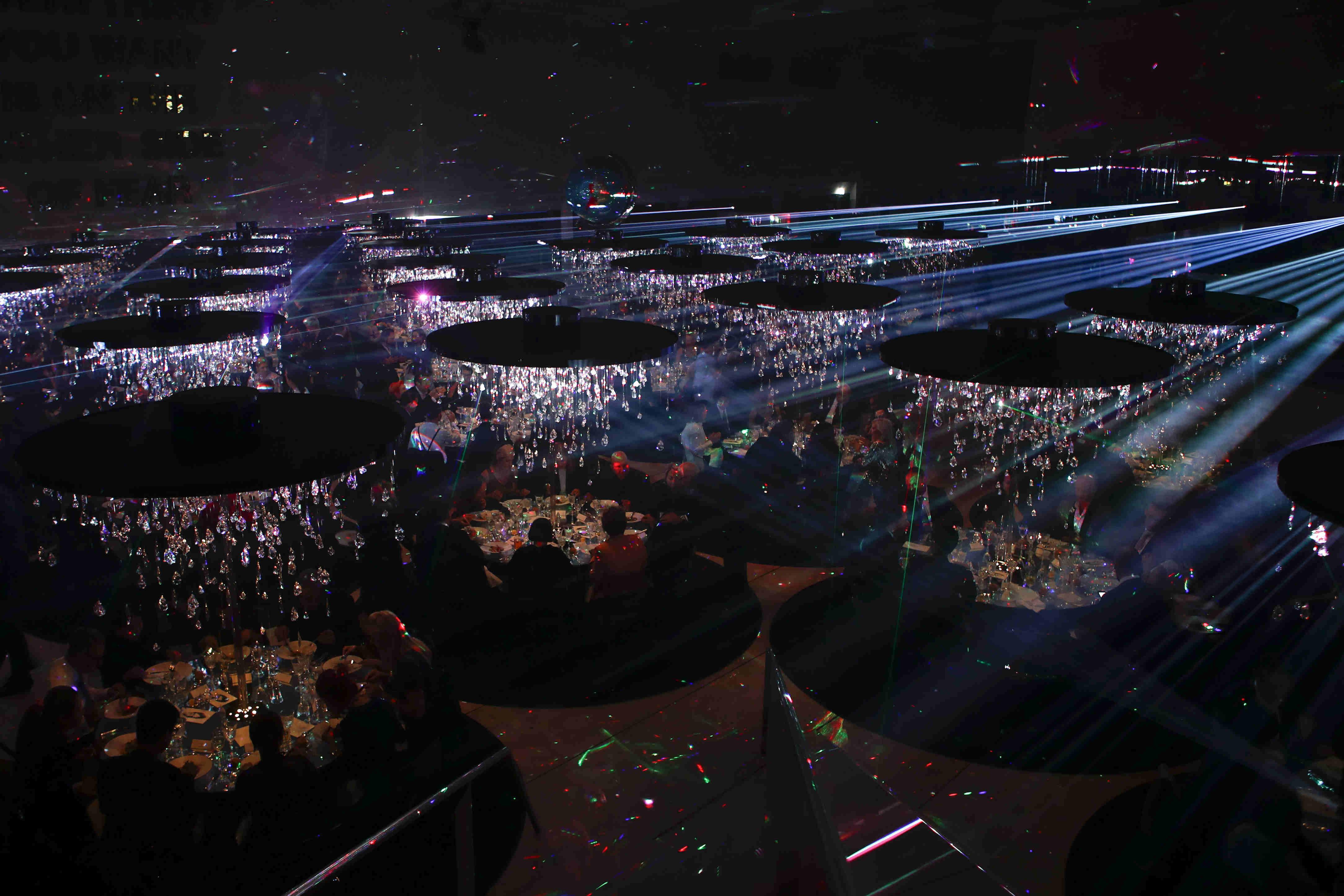 施华洛世奇元素水晶 (施华洛世奇镂空水晶)