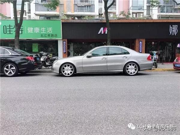 雪中的奔驰w211,向经典致敬奔驰w211