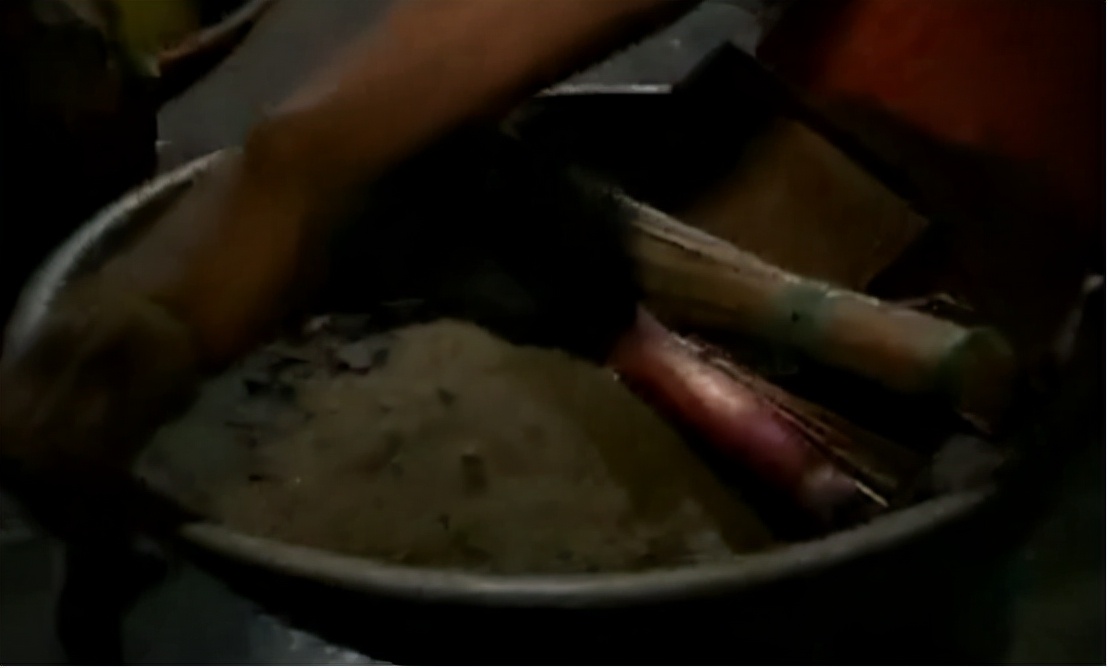 印度贫民窟提炼黄金,印度穷人致富之路