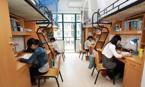 不同大学的宿舍对比,大学宿舍对比