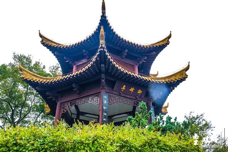 南京燕子矶游玩攻略,燕子矶游玩攻略一日游