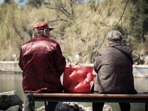 当年的丁克不要孩子现在后悔了吗,丁克多少岁开始后悔