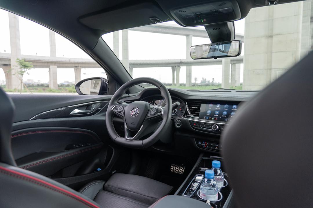 2021款别克君威gs精英版试驾视频,2016君威gs纵情顶配版试驾