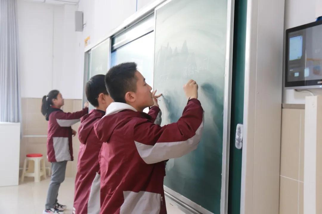 延安北大培文实验学校到底咋样,延安北大培文新区学校是省重点吗