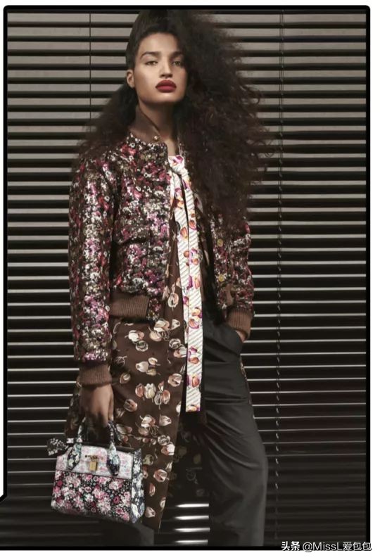 dg饰品迪丽热巴同款 (omg迪丽热巴摇曳生姿)