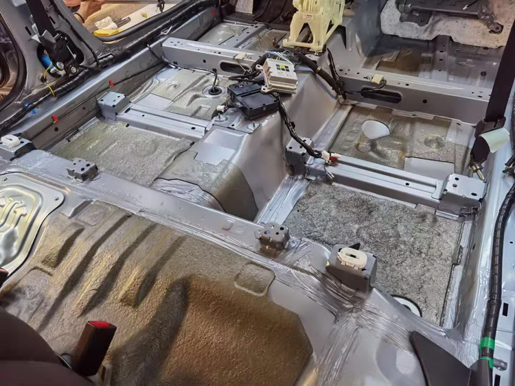 马自达阿特兹降噪效果如何,阿特兹大白鲨隔音改装案例