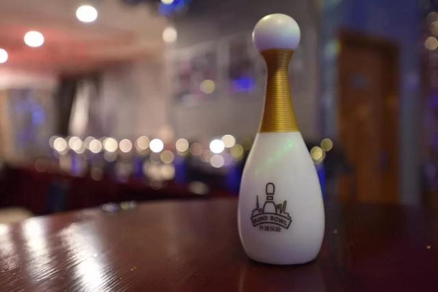 这家店年底真嚣张！捷克比尔森啤酒，买一送一嗨爆2018最后一个月