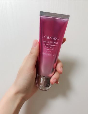 资生堂怡丽丝尔黑金测评,资生堂和怡丽丝尔哪个好看