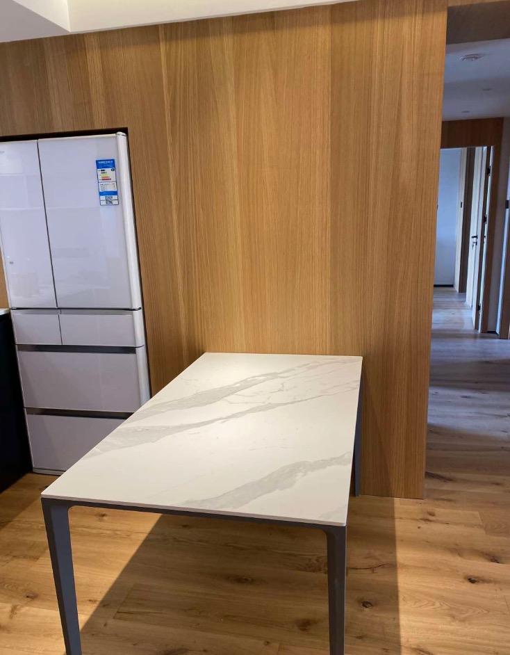 原木色极简家,黑白原木极简风格