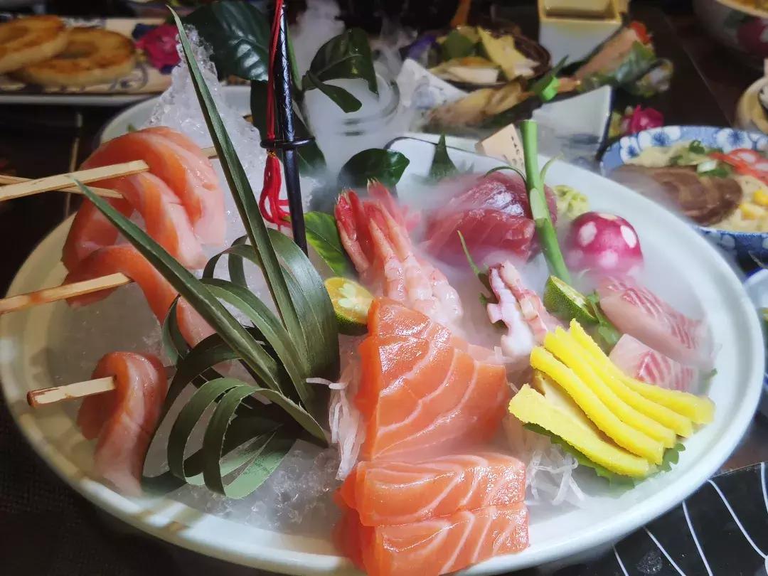 长春日料哪家最好吃,长春自助三文鱼不限量