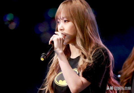 文星伊现状,文星伊年轻照片