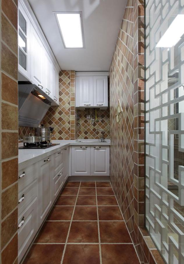 进门餐厅两室改三室,开门正对餐厅装修案例