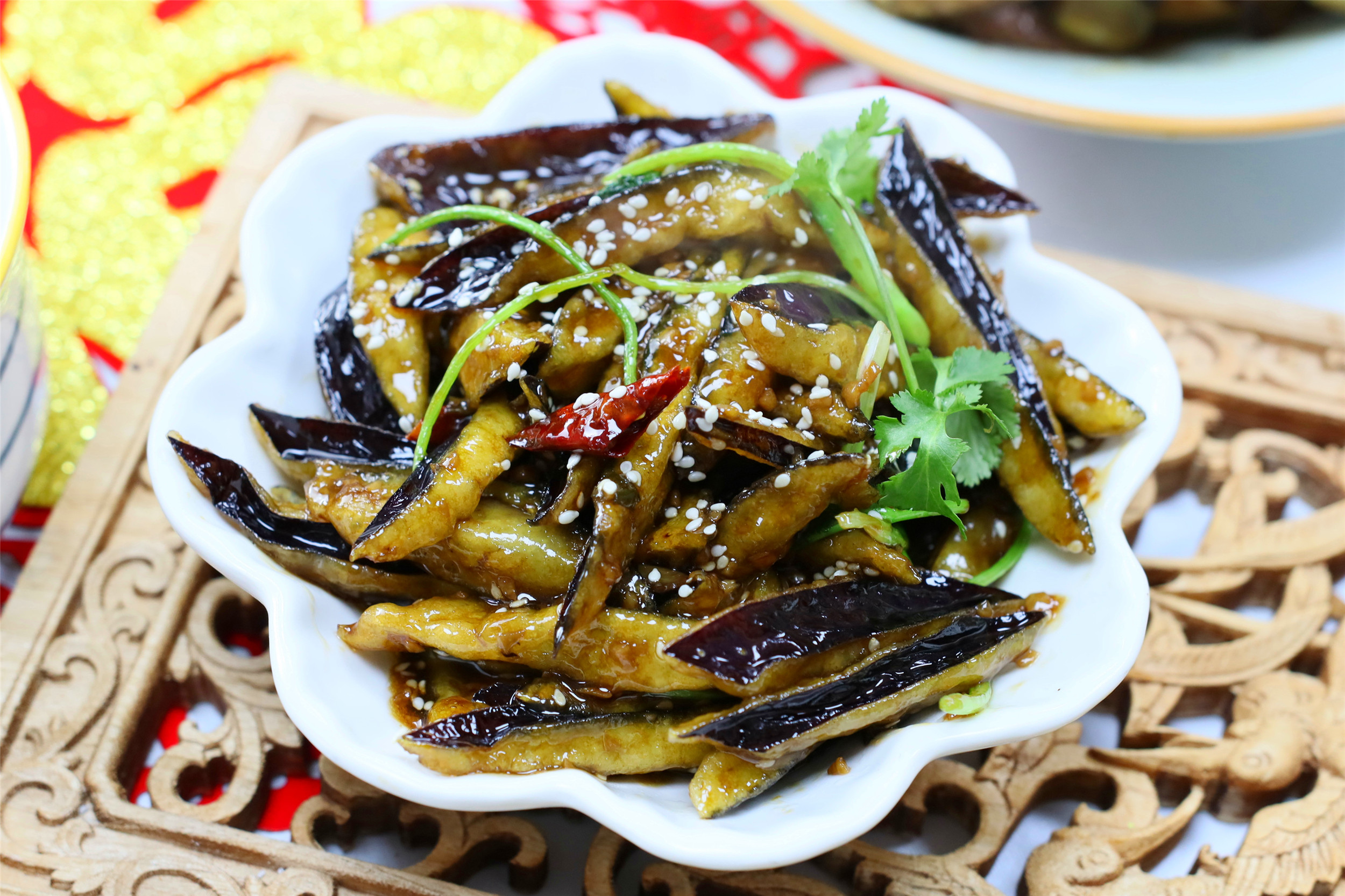 年夜饭必备菜肴上桌全家抢着吃,2021年夜饭菜单16个菜做法