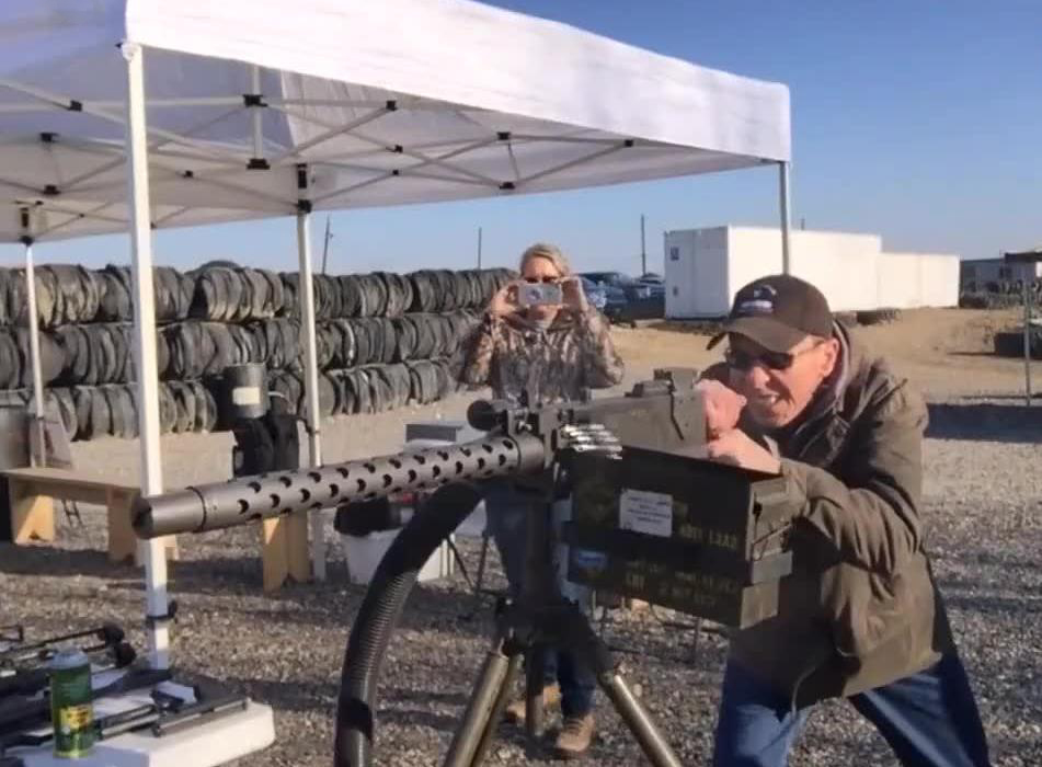 美国最喜欢的霰弹枪,美国经典冲锋枪和步枪