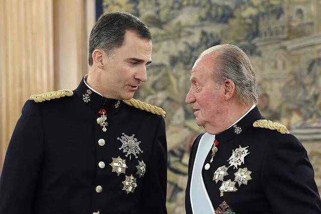 豢养1500位*妇情**，私生子遍布全国，晚年被迫*亡流**海外的西班牙国王