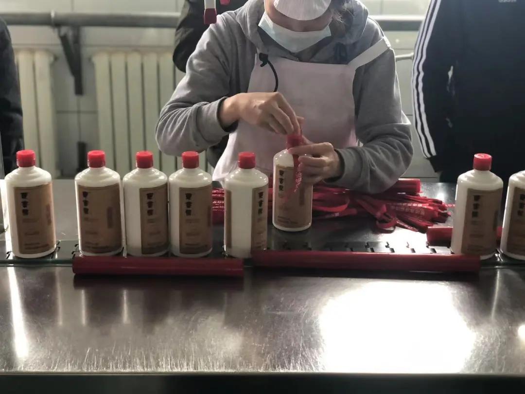 考察茅台镇,茅台镇考察