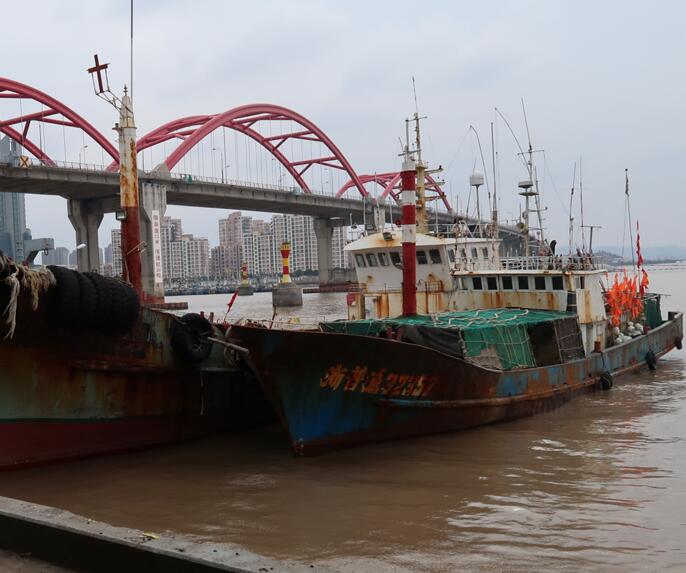舟山海鲜年夜饭礼包,舟山黄鱼年夜饭做法