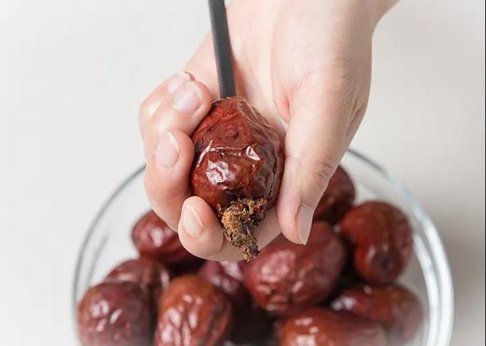 网红奶枣哪一款最好吃,网红奶香奶枣做法