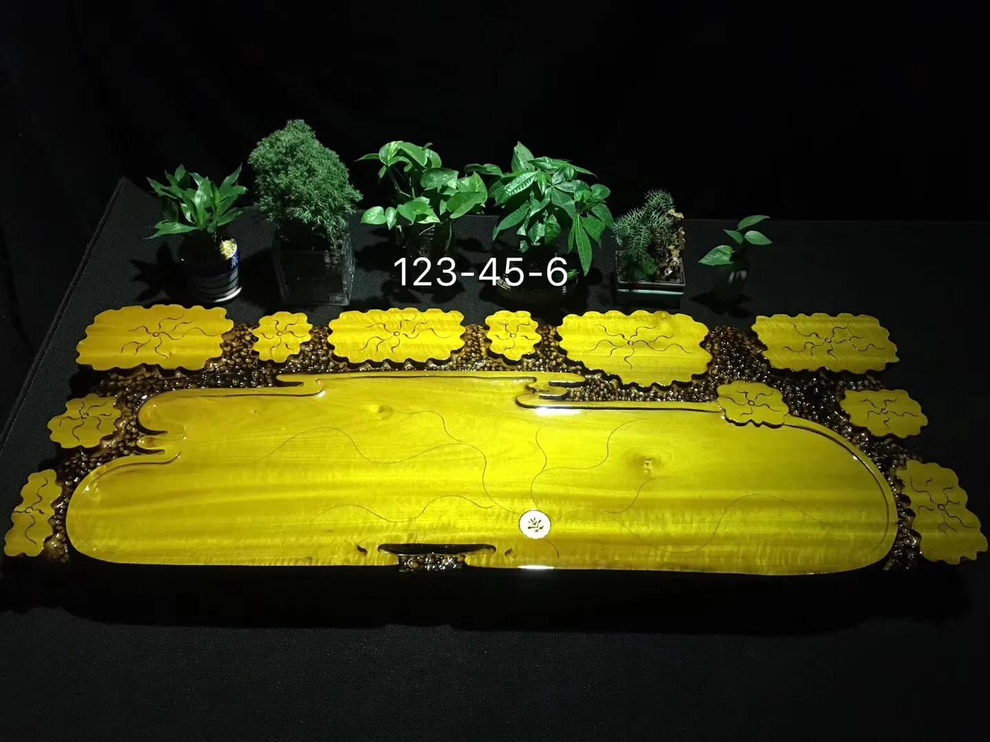 实木根雕金蟾茶盘,黄金樟实木茶盘