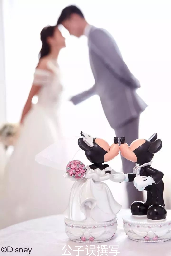 米老鼠情史录，它为什么没孩子？一文看懂百年迪士尼