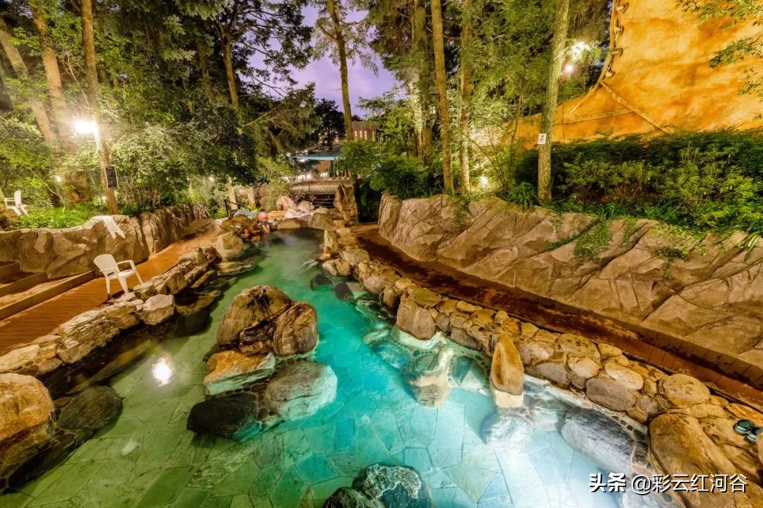 安宁温泉小镇新晋的网红打卡山,安宁温泉第一汤小镇泡温泉哪家好