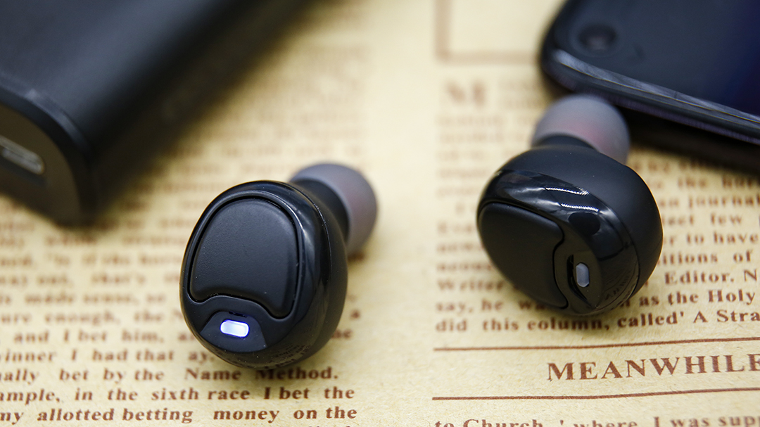 硕美科w20真无线蓝牙耳机,硕美科w20怎么两个耳机同步