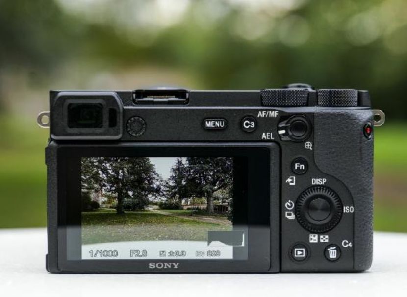 索尼三剑客A6100/A6400/A6600究竟如何选？