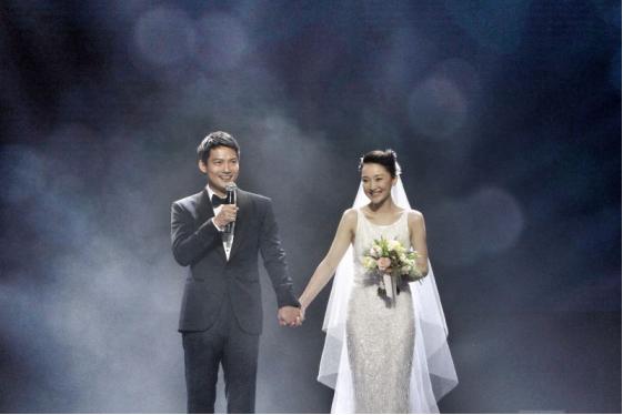 周迅爱朴树还是李亚鹏,周迅窦鹏窦靖童王菲关系