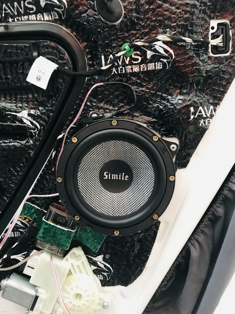 大众途安音响加中置喇叭,大众途安音响改装价格