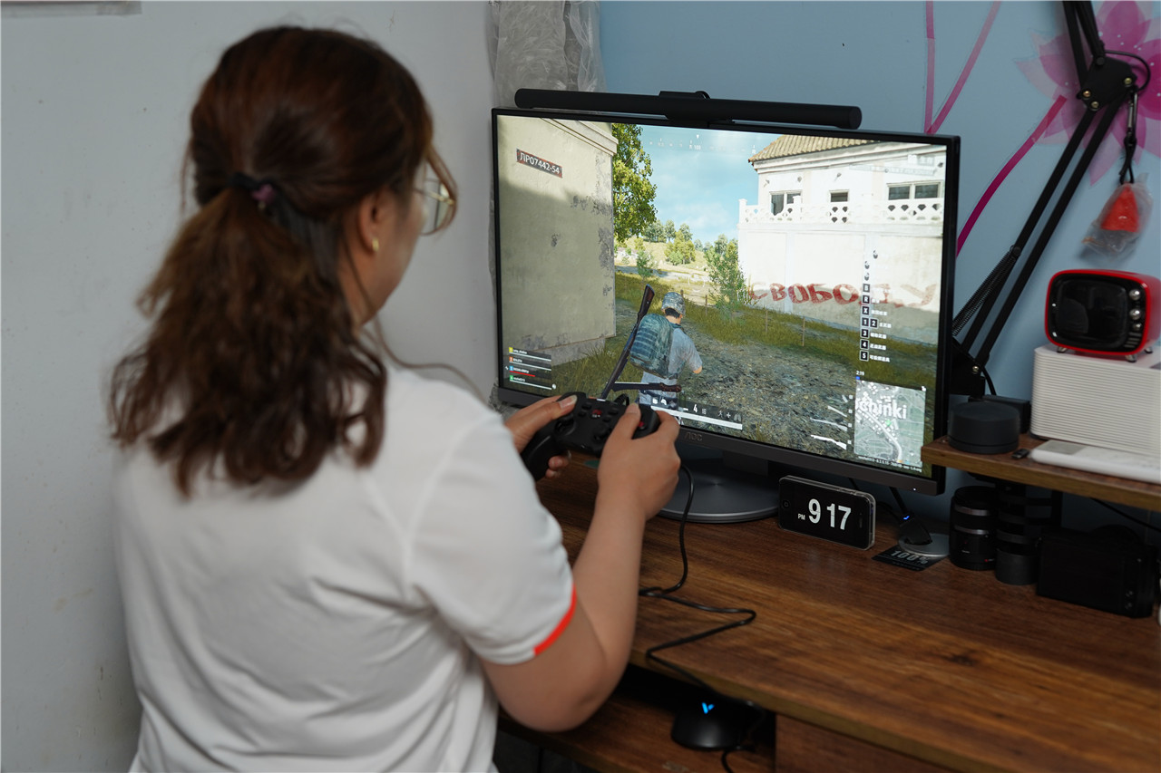 北通蝙蝠4手柄可以调连发频率,北通手柄阿修罗2和蝙蝠4怎么选