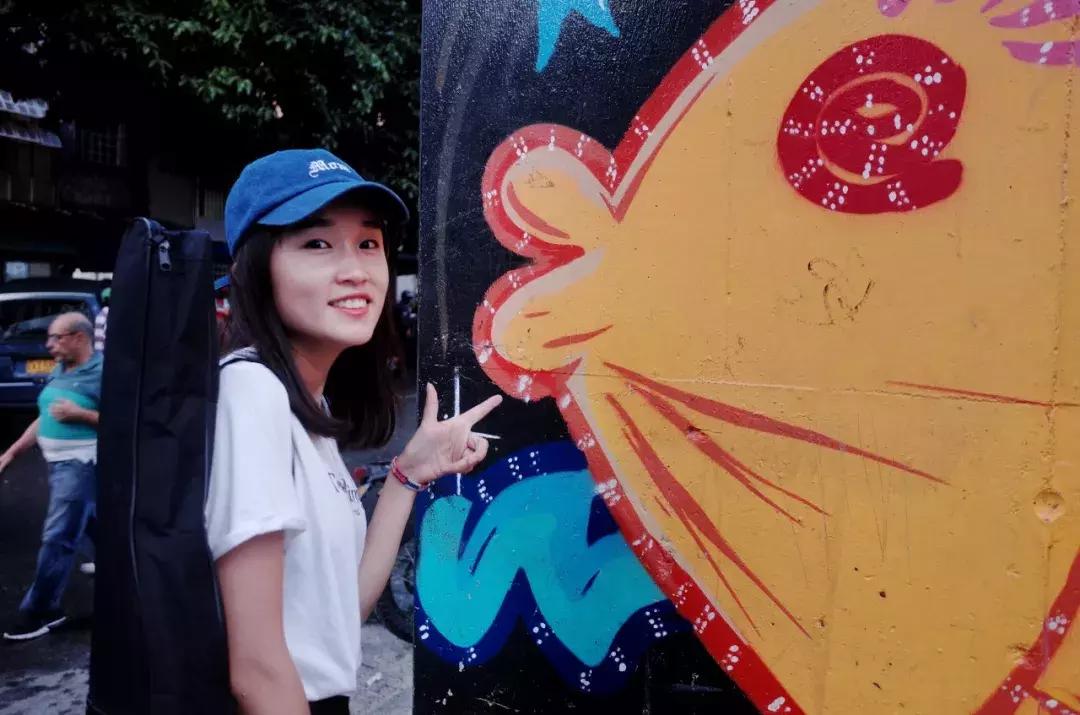 怎么边旅行边赚钱,如何边旅游边赚钱视频