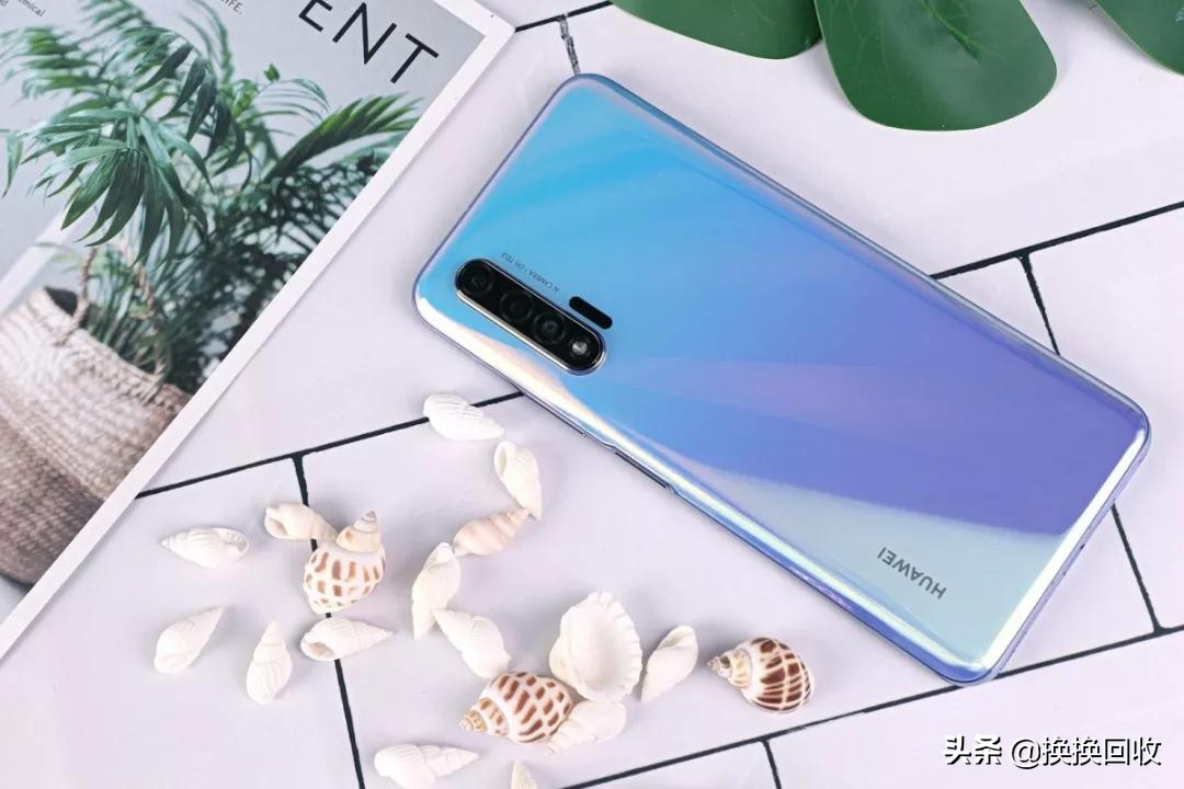 自拍大不一样华为nova6评测,华为nova6自拍真的有那么好吗