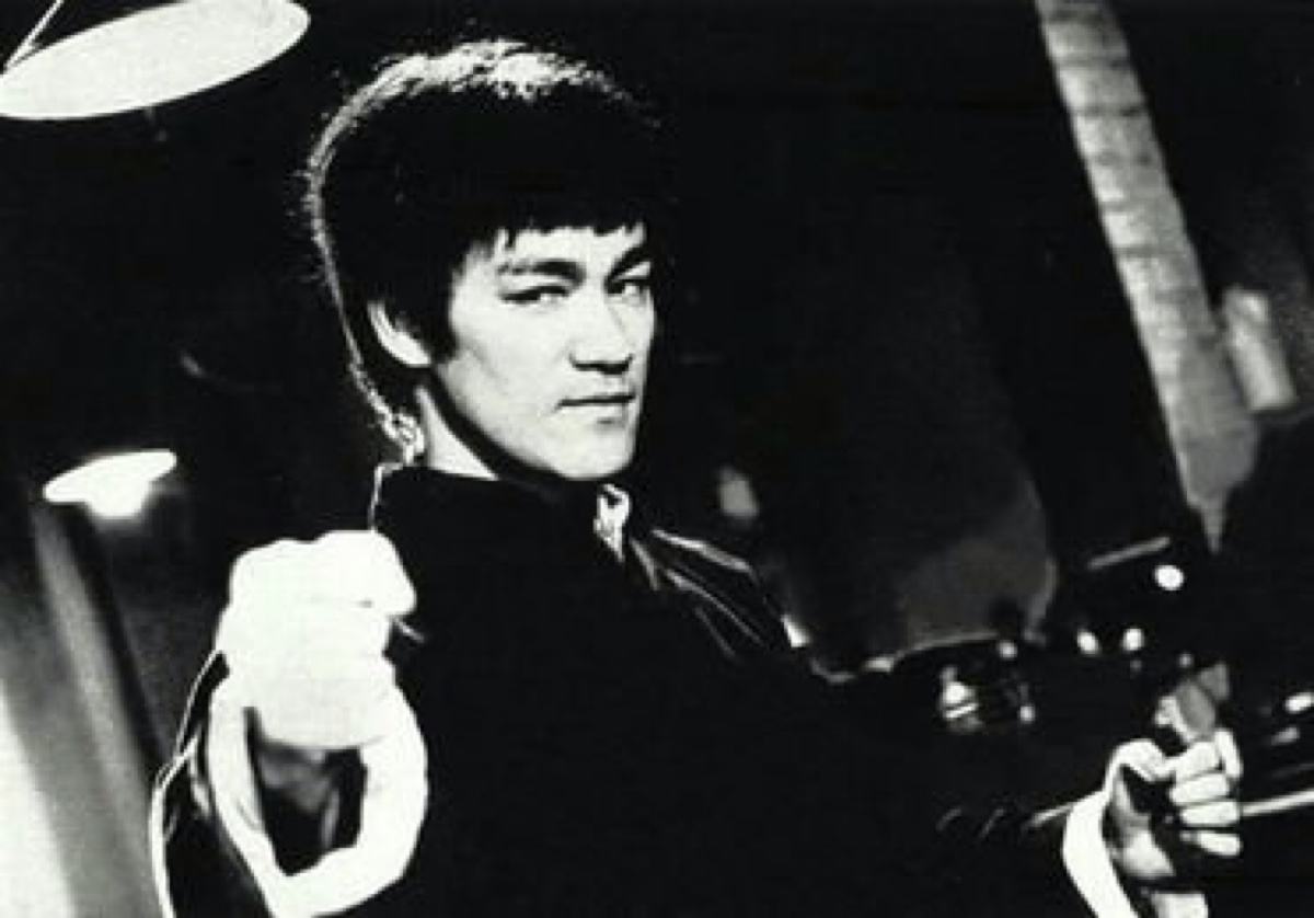 李小龙和他的父亲,19岁李小龙拍的电影