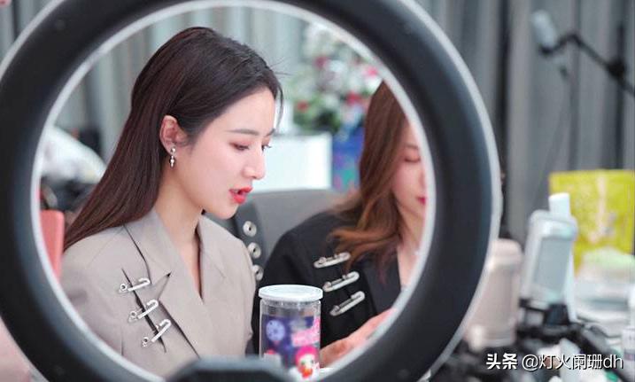 薇娅主播翻车,主播薇娅年收入最新新闻