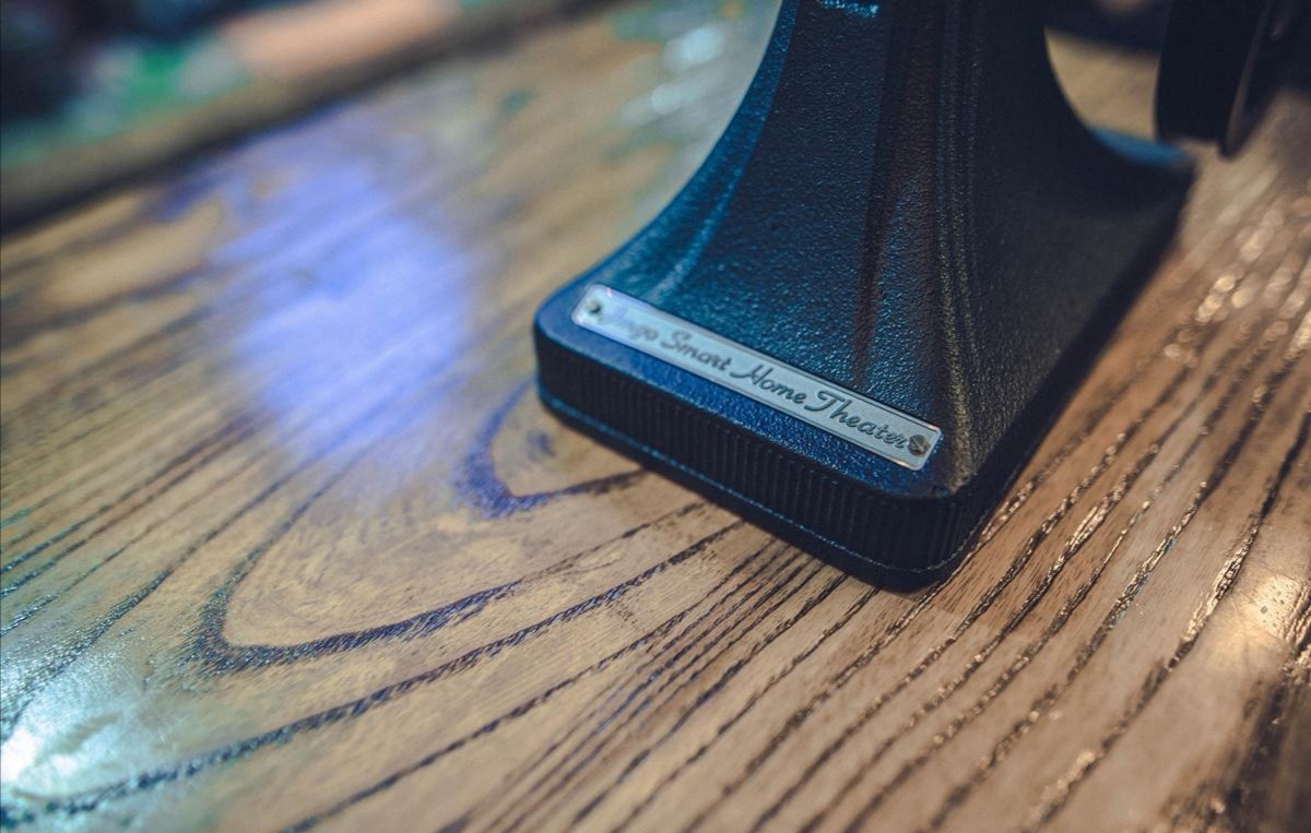 瞬间提升客厅格调，电影1895电影机体验