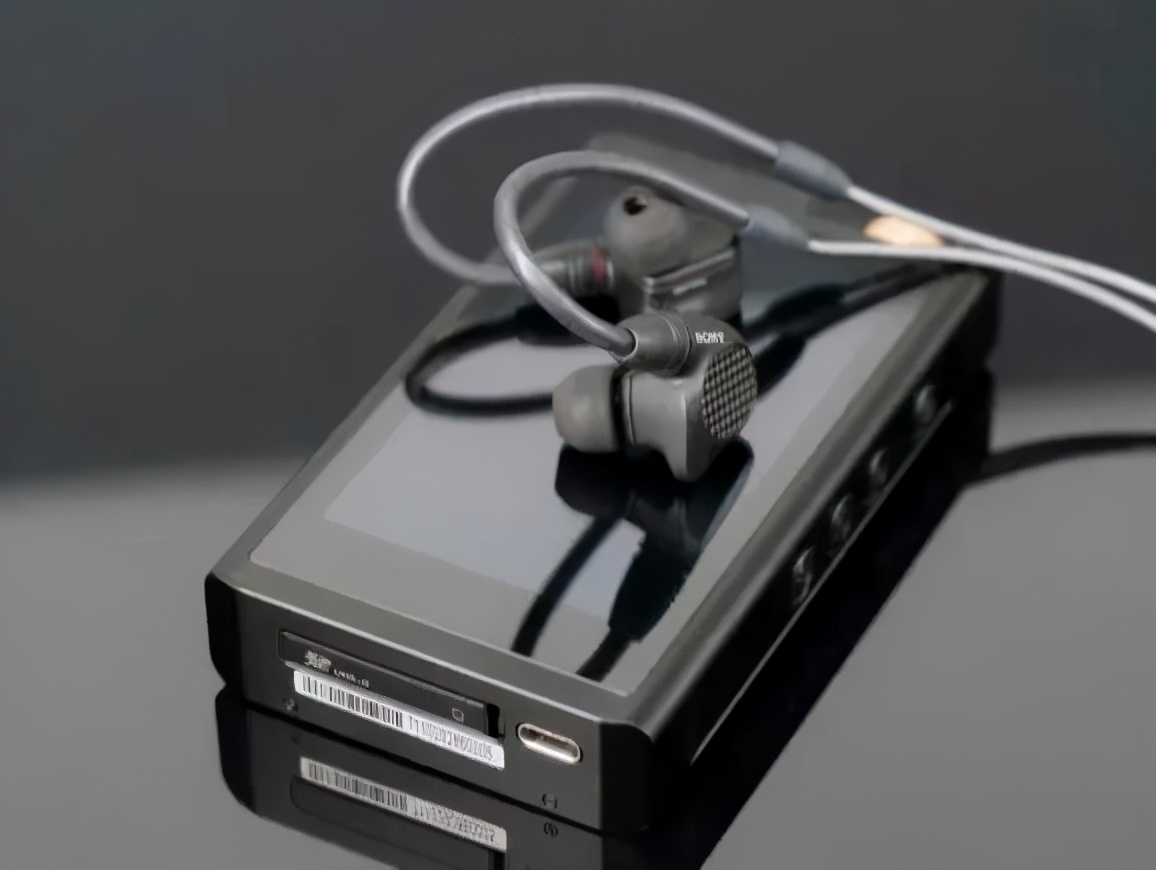 lotoo乐图菊花台评测,lotoo乐图小墨菊hifi播放器评测